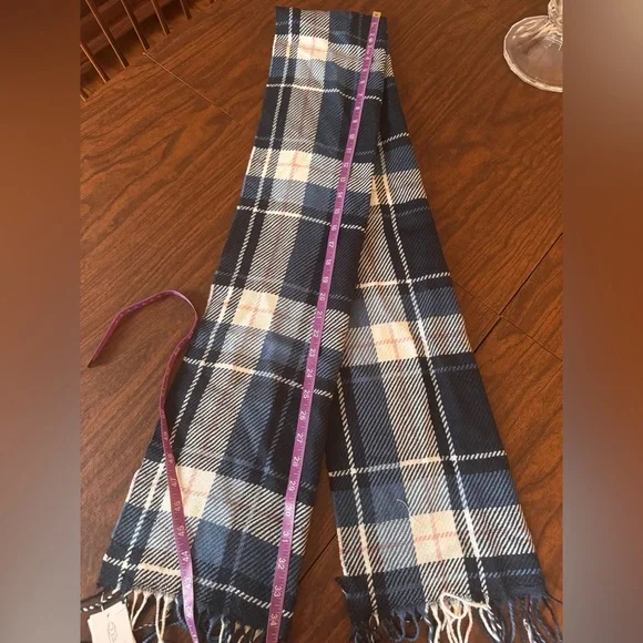 NWT - Lands' End Wool Blend Navy Pink and Cream Plaid Scarf - Picture 6 of 7